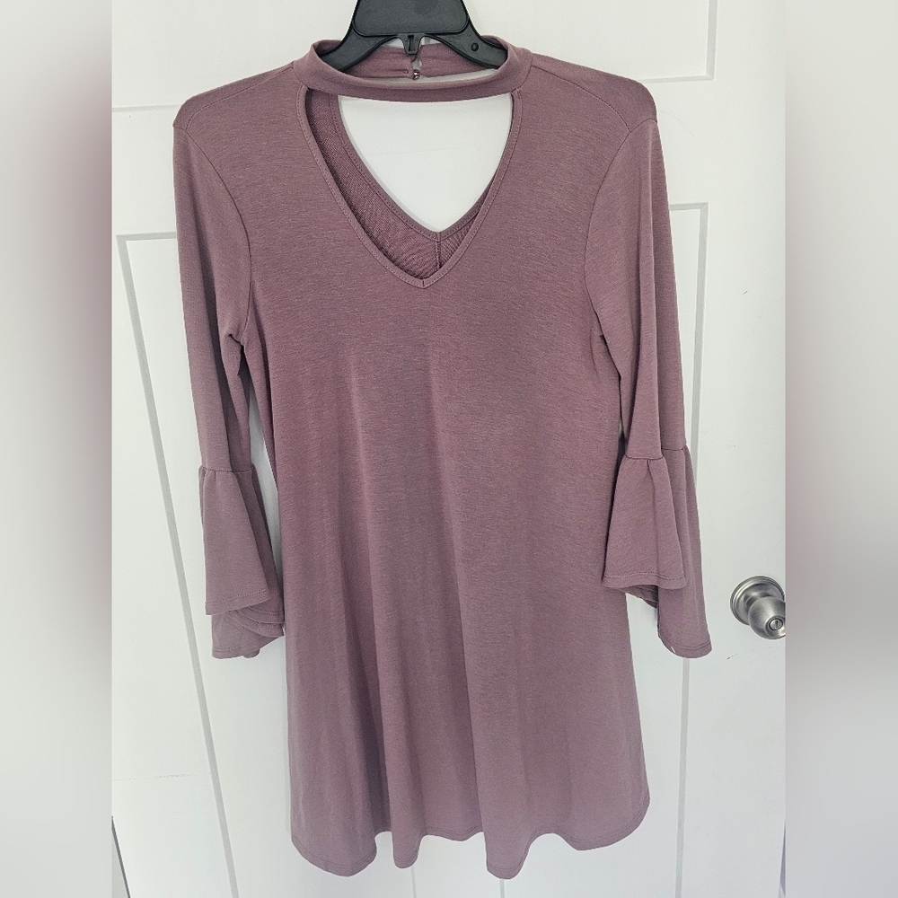 Andrée by Unit Mauve Bell Sleeve Swing Dress Choker Neckline Size M